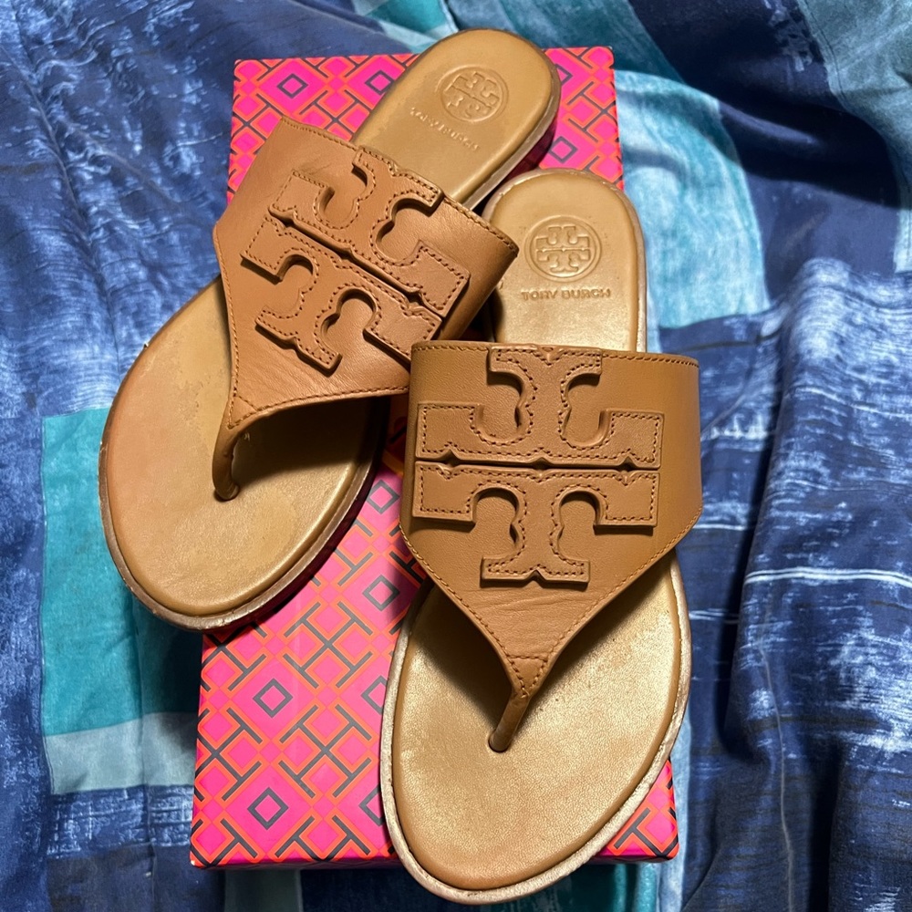 Tory Burch thong sandal